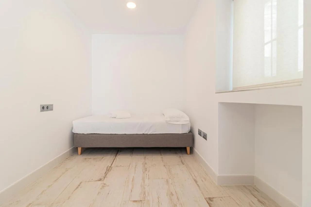 Allo Apartments San Roque 3ºa كاديز 0*,  إسبانيا